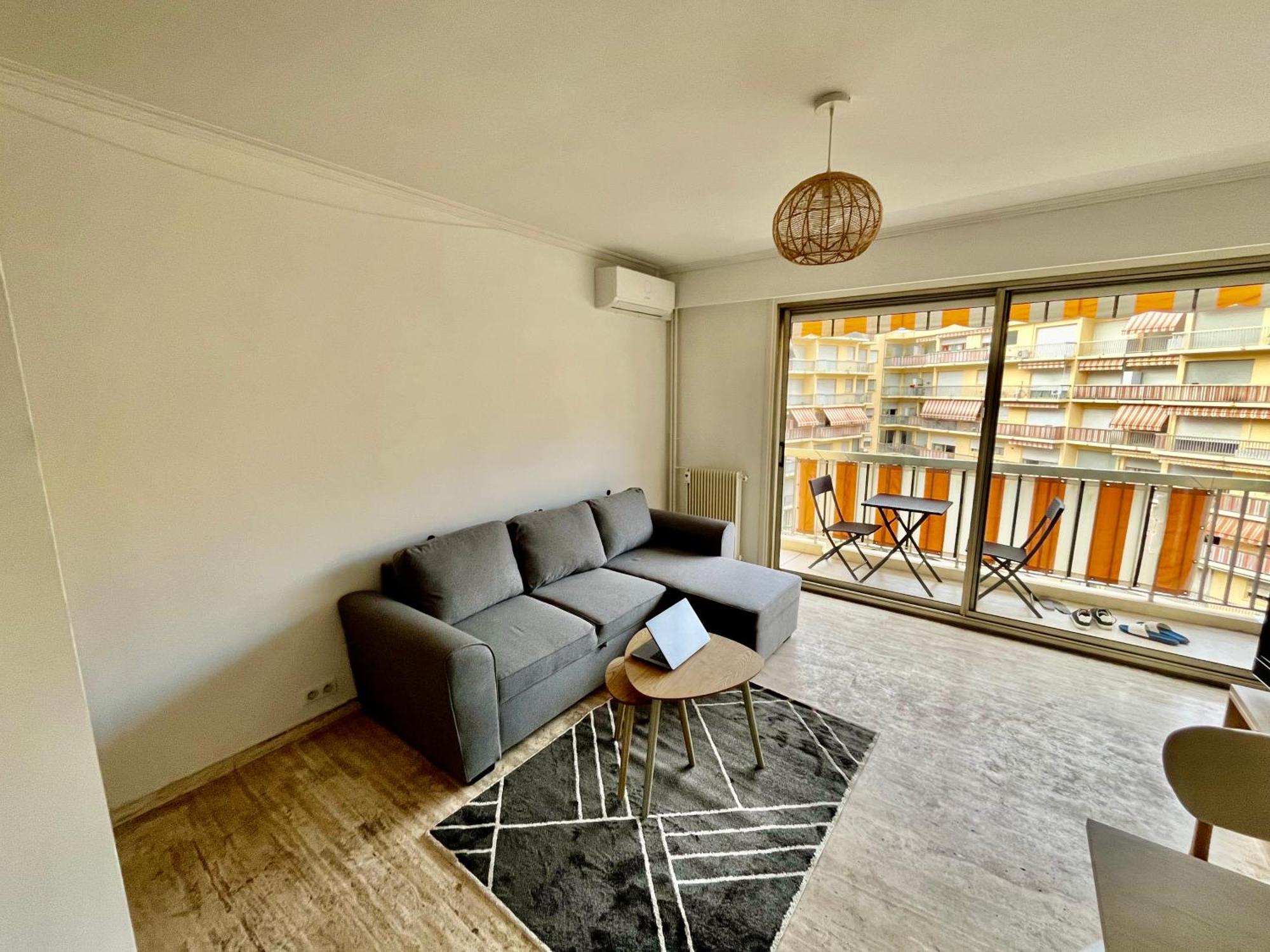 Ferienwohnung Le Borrigo Pick Up Airport Menton Exterior foto