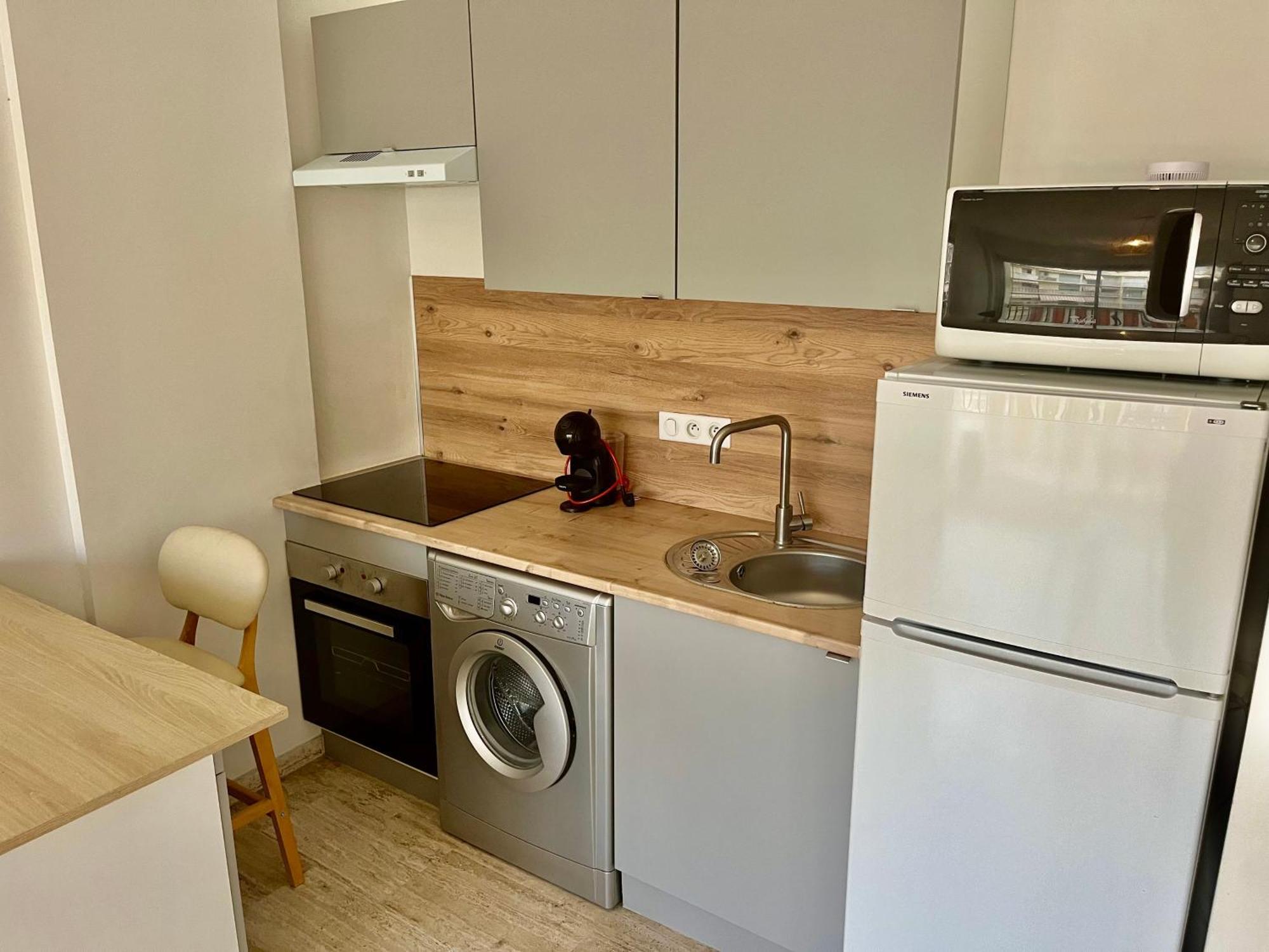 Ferienwohnung Le Borrigo Pick Up Airport Menton Exterior foto